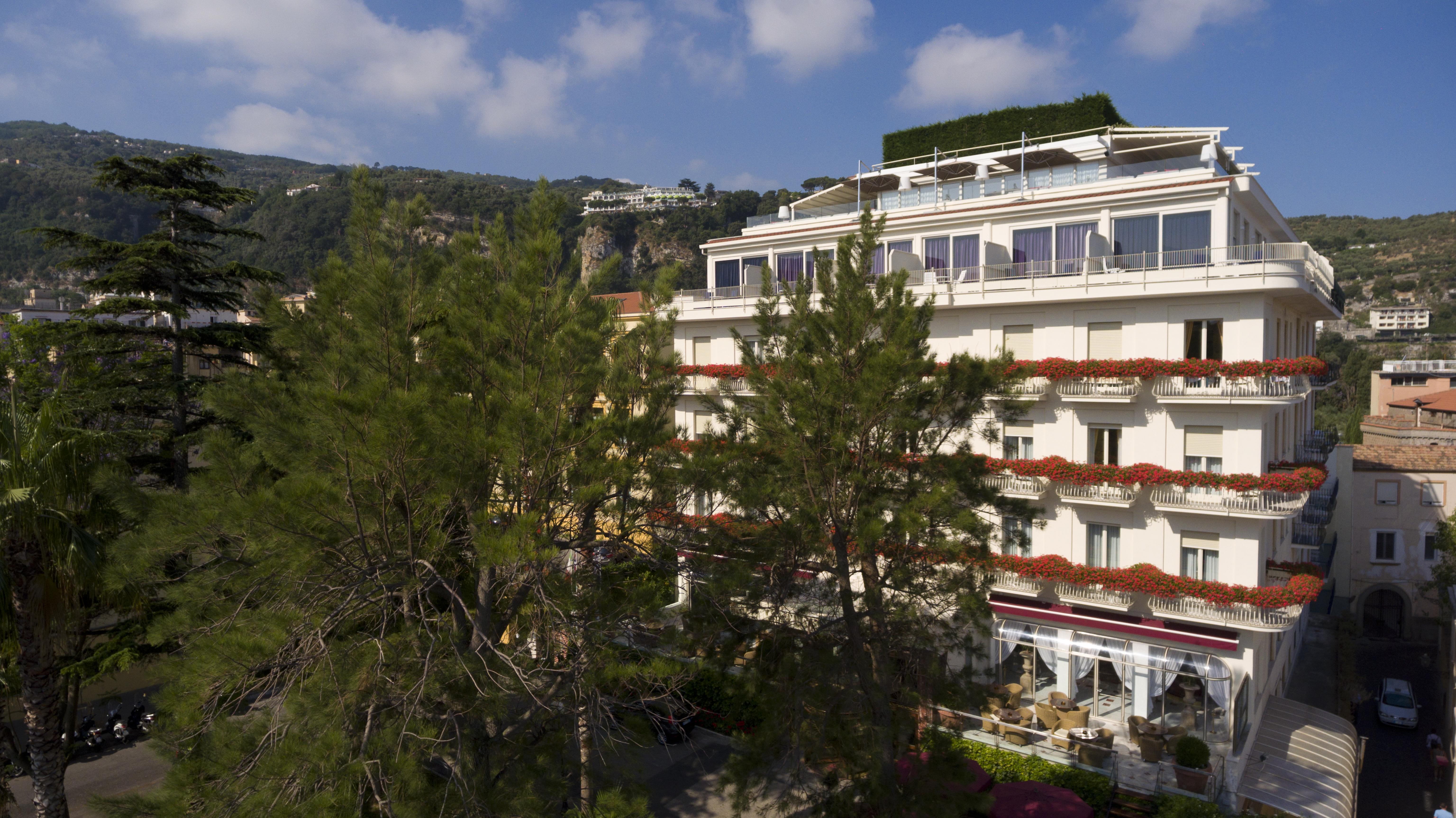 Hotel Continental Sorrento Esterno foto