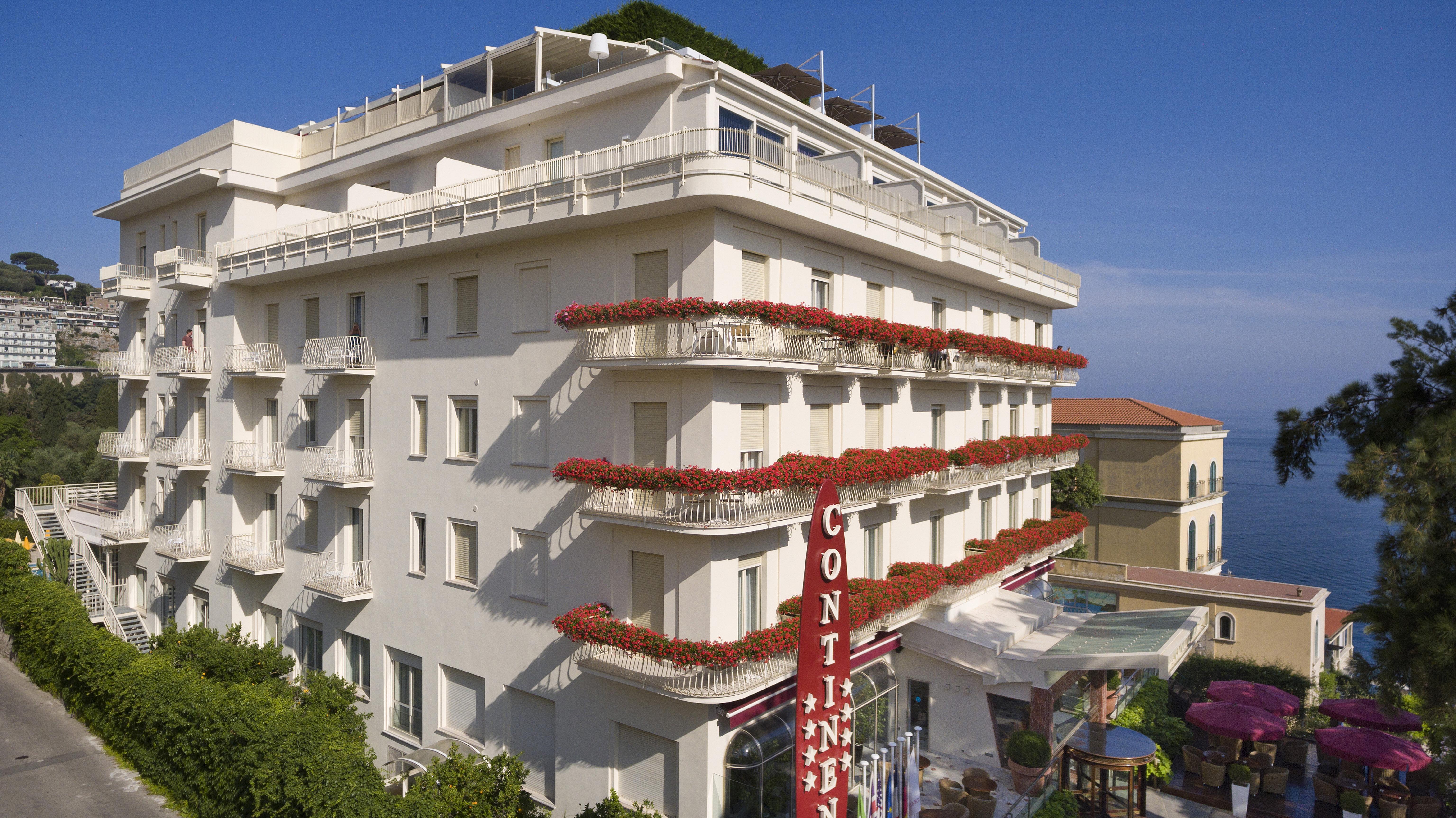 Hotel Continental Sorrento Esterno foto