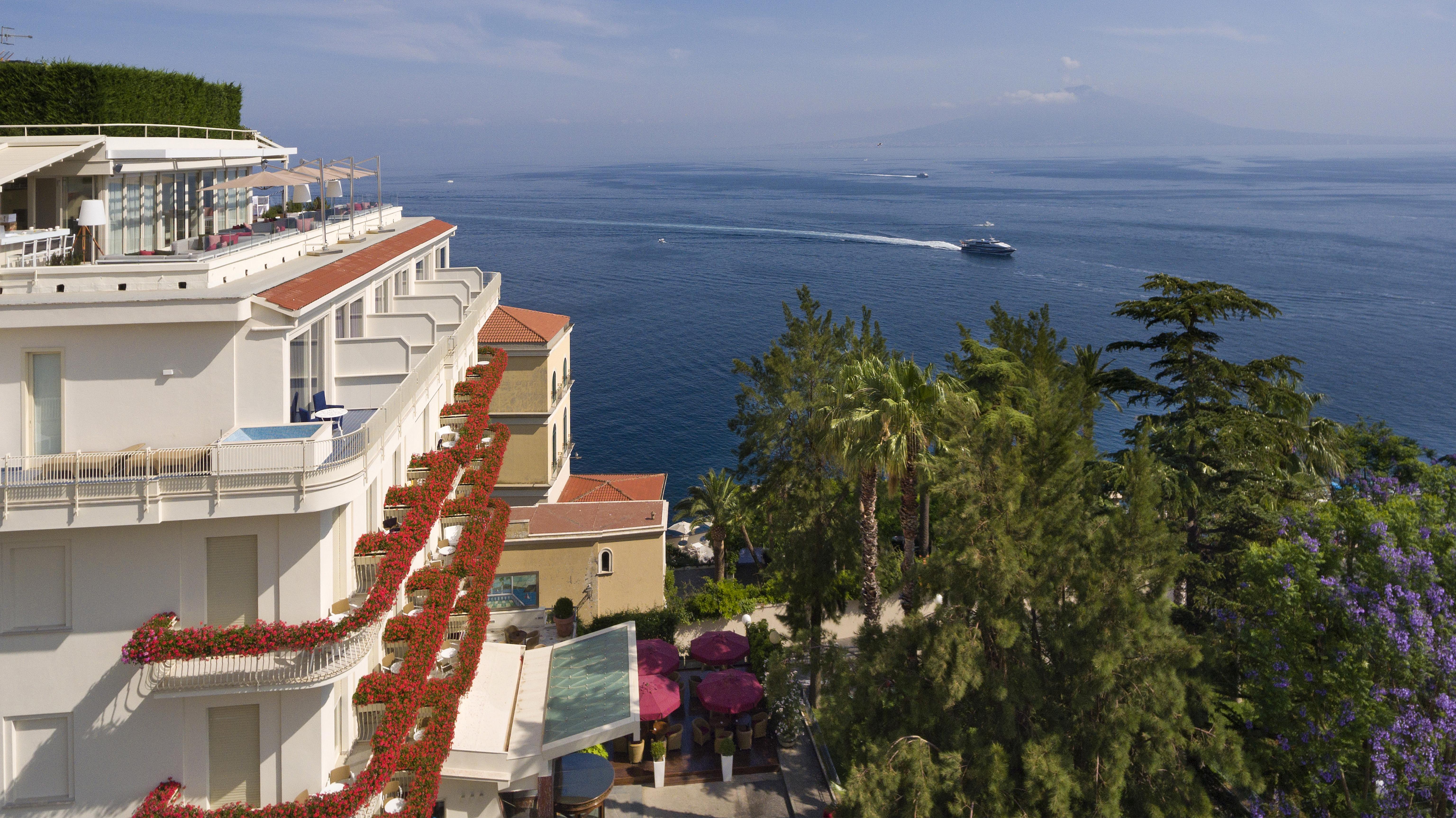 Hotel Continental Sorrento Esterno foto